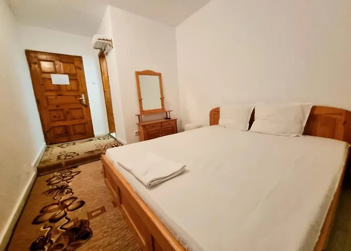 Thessaloniki * סנדנסקי